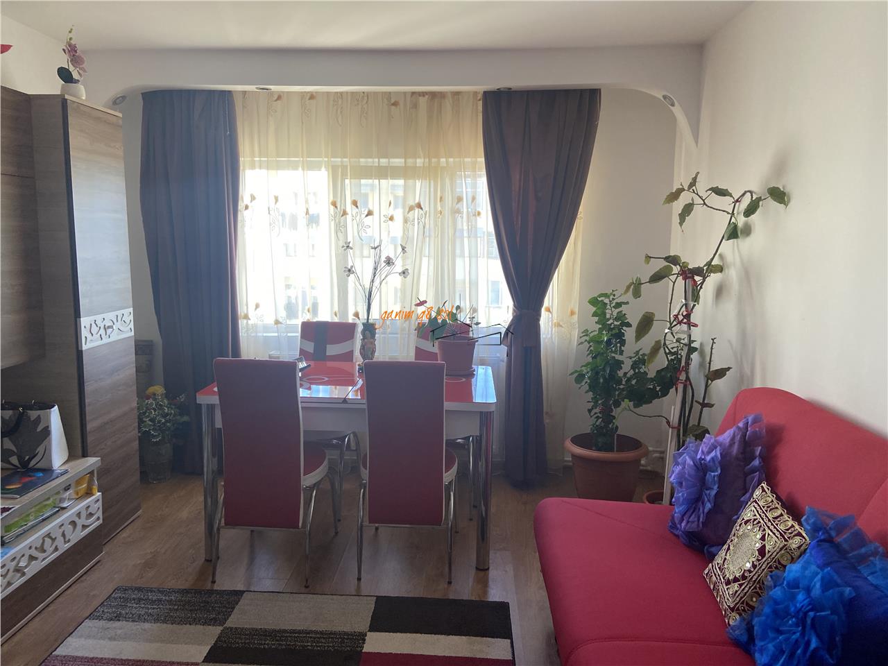 Apartament 2 camere , zona Pictor Grigorescu , et 3/4 ,56 mp , imbunatatit , centrala termica proprie