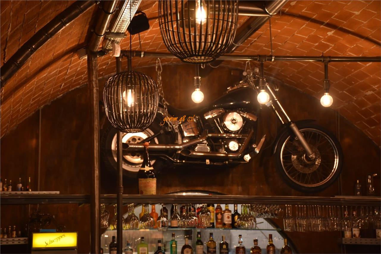 Spatiu comercial situat in zona sat Petresti , actual restaurant cu suprafata 140 mp ,dotat si utlat complet, teren 432 mp
