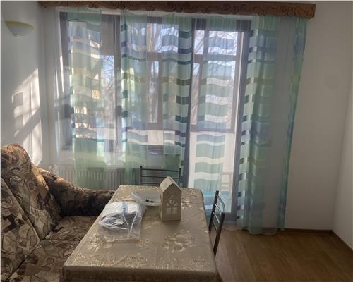 Apartament 2 camere , zona Cartier Sud , decomandat et 3/4 , imbunatatit , liber , mobilat