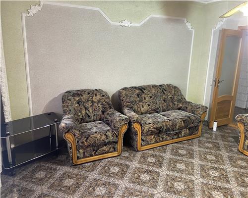 Apartament 3 camere , zona b-dul Brailei - hipermarket Kaufland , parter , liber, 74 mp , pret fix