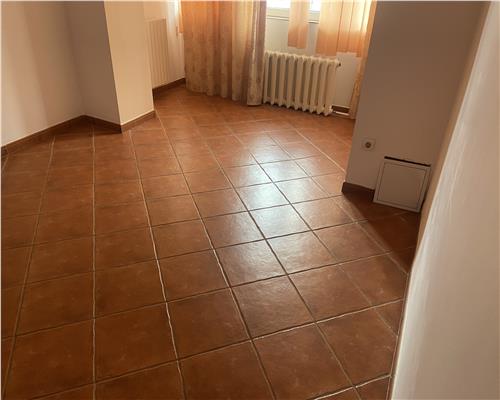 Apartament 2 camere , zona ultacentrala - Casa de Pensii , decomandat 54 mp , renovat complet