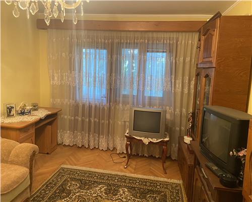 Apartament 2 camere , zona 2 Stejari , et 1/3 , 84 mp , decomandat , mobilat