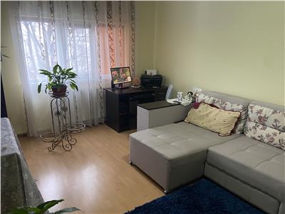 Apartament 2 camere , zona Piata Moldovei, et 2/4 ,  55 mp , mobilat ,renovat