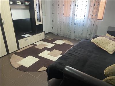 Apartament 2 camere , zona ultracentrala - Piata Moldovei, et 1/4 , decomandat