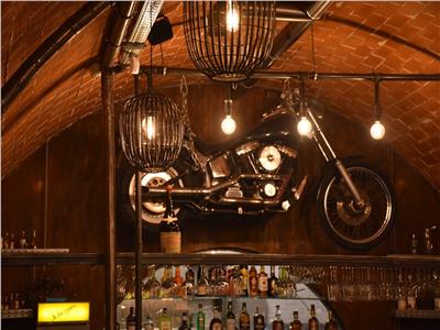 Spatiu comercial situat in zona sat Petresti , actual restaurant cu suprafata 140 mp ,dotat si utlat complet, teren 432 mp
