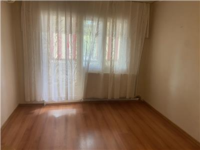 Apartament 2 camere , cartier Sud , 44 mp , centrala termica proprie , liber