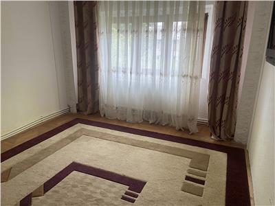 Apartament 3 camere , zona strada Longinescu , 67 mp , decomandat , mobilat